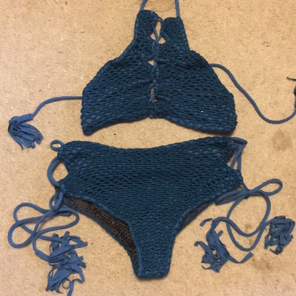 Acacia crochet top - Picture 3 of 3